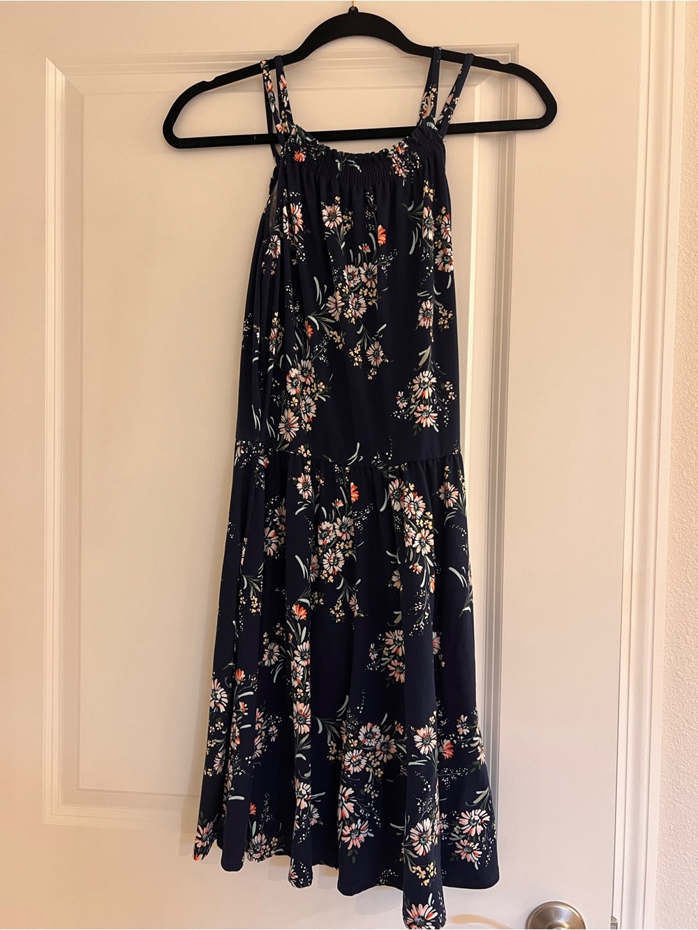 Nine Britton Navy Floral Double Strap Tiered Midi Dress - Size Medium